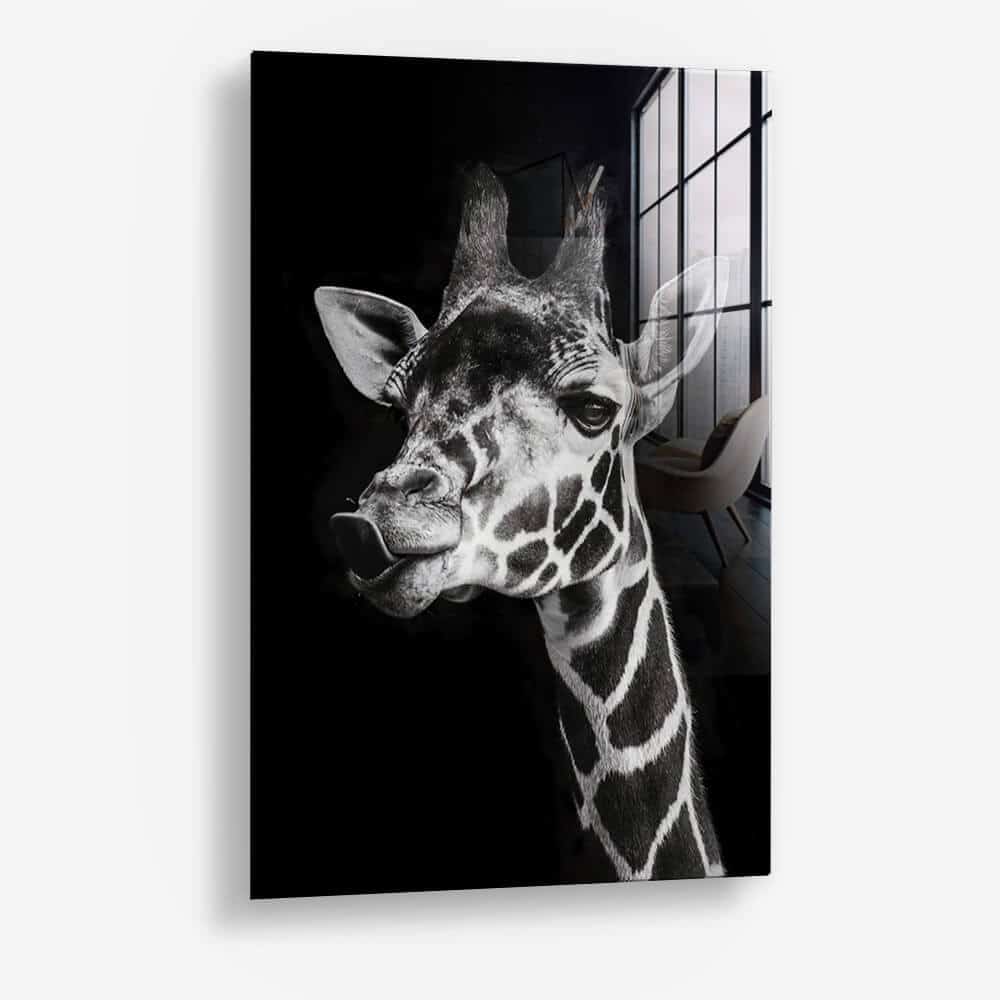 Giraffe - Glass