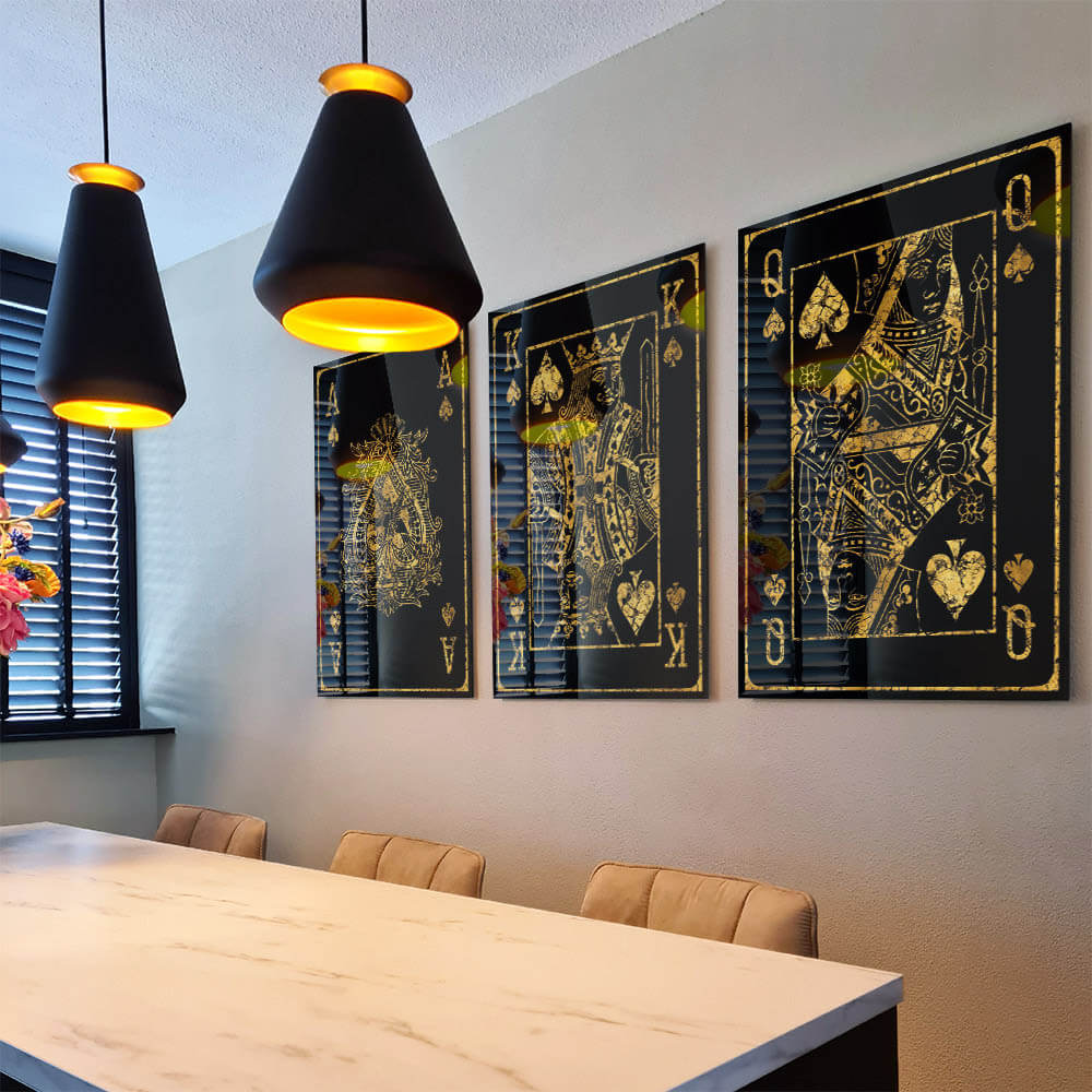 4.-Glass-Mockup-2.jpg