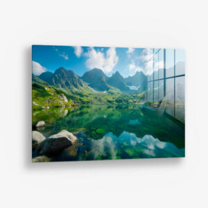 8.-Glass-Detail-1-Echoes-of-the-Peaks