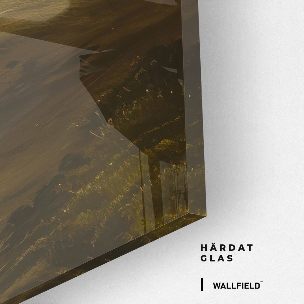 9.-Glass-Detail-2-Lone-Sentinel